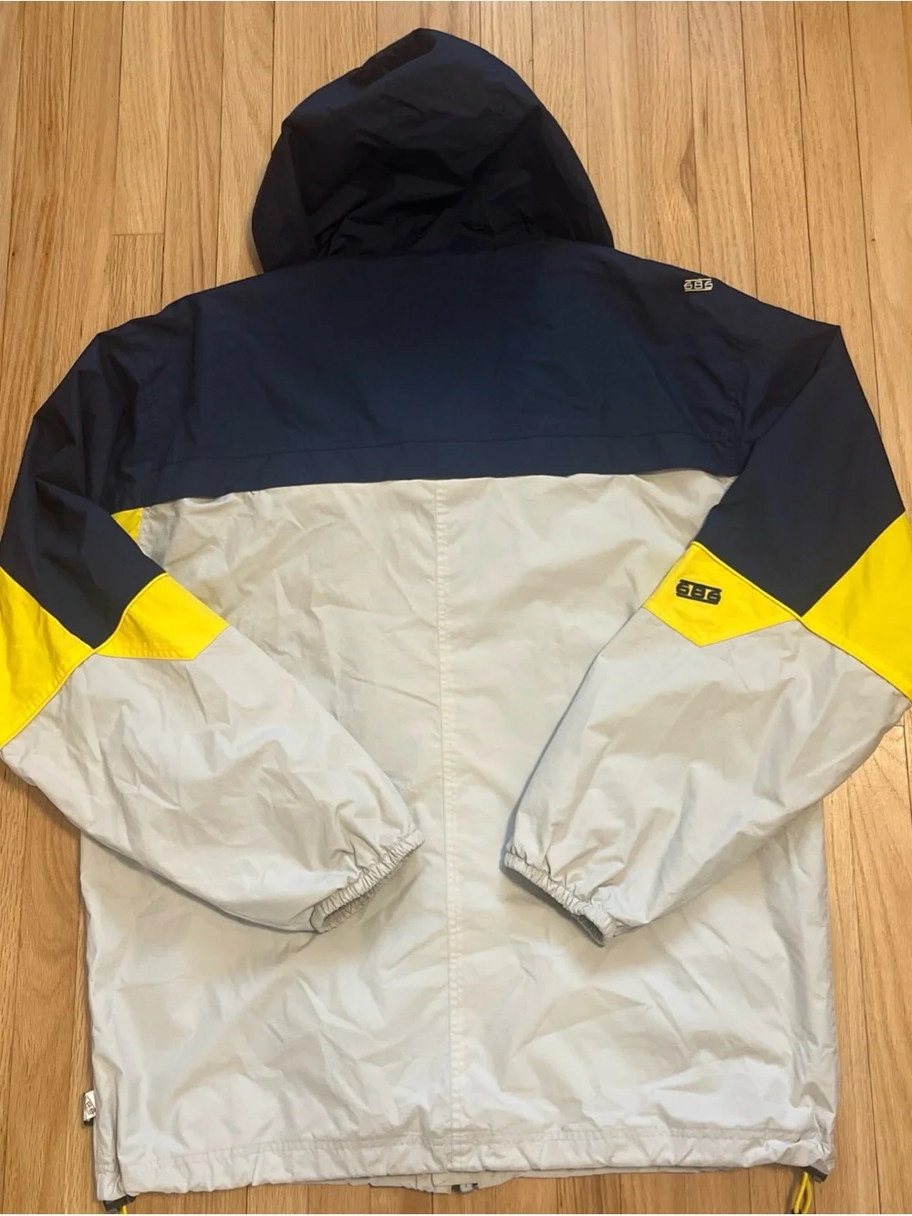 Vintage 686 Jacket Uni-Sex Snowboarding Jacket Size XL Mint Condition